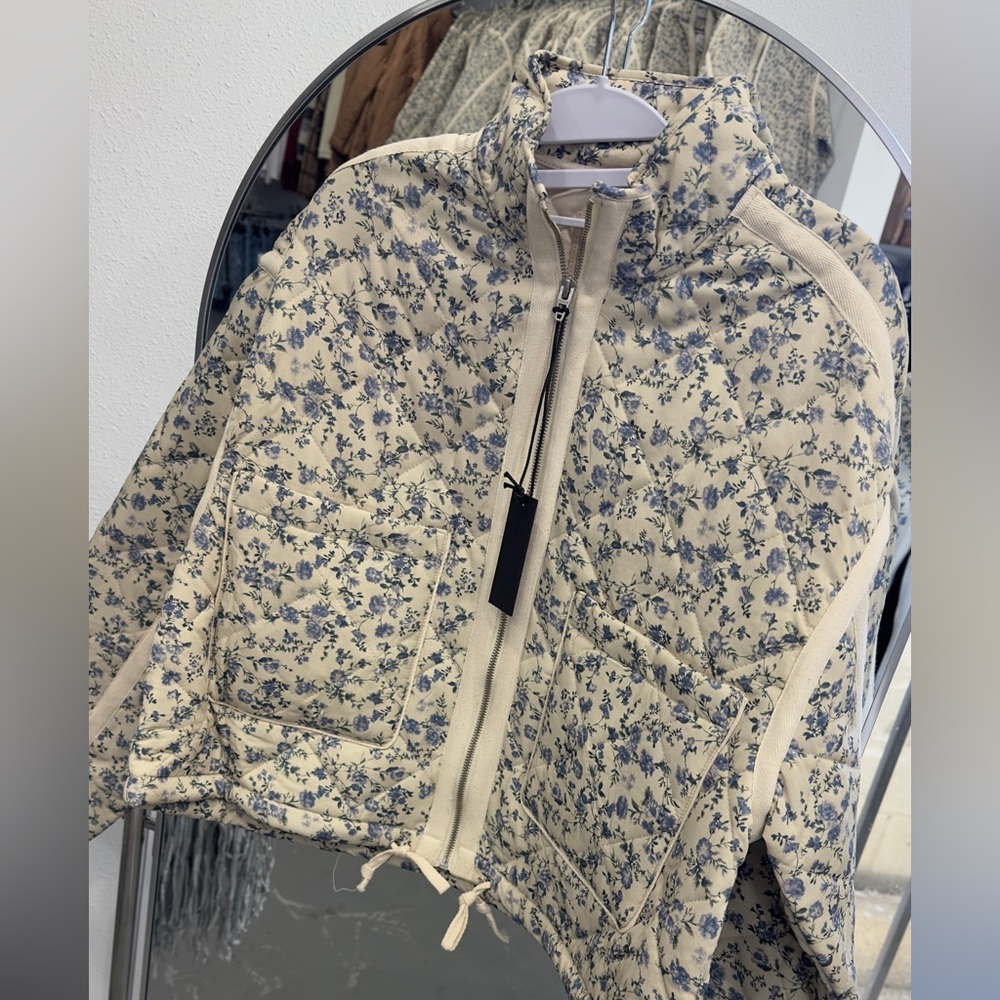 BlankNYC Jacket S,M,L